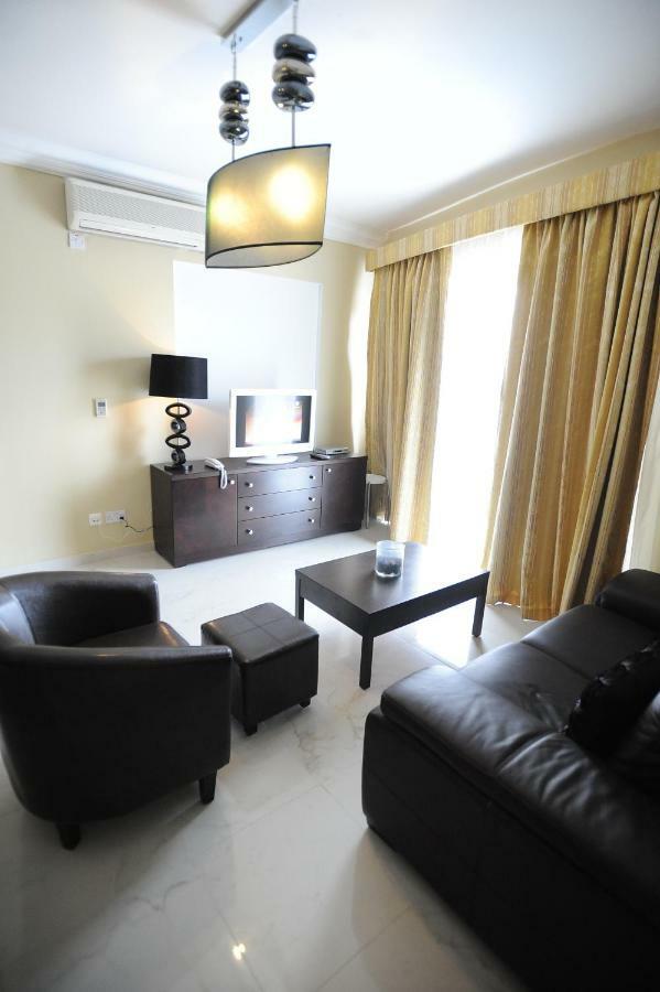 Aparthotel Onyx 3*
