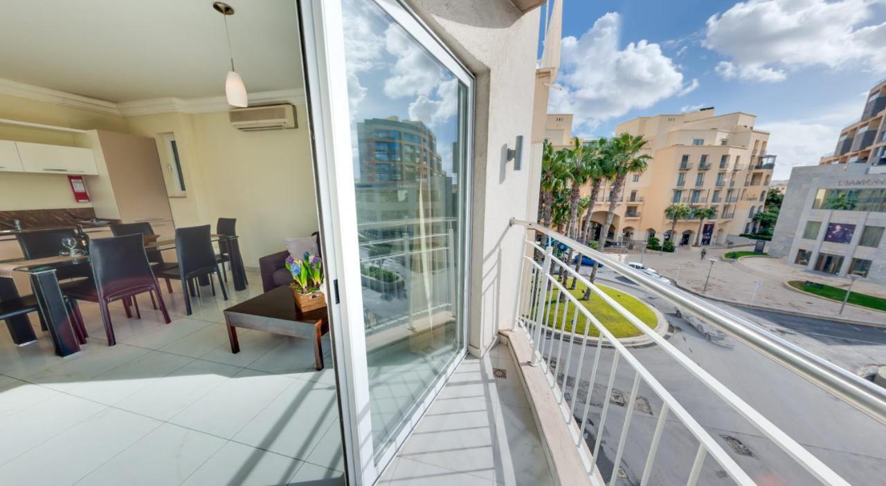 Onyx Aparthotel Saint Julian's